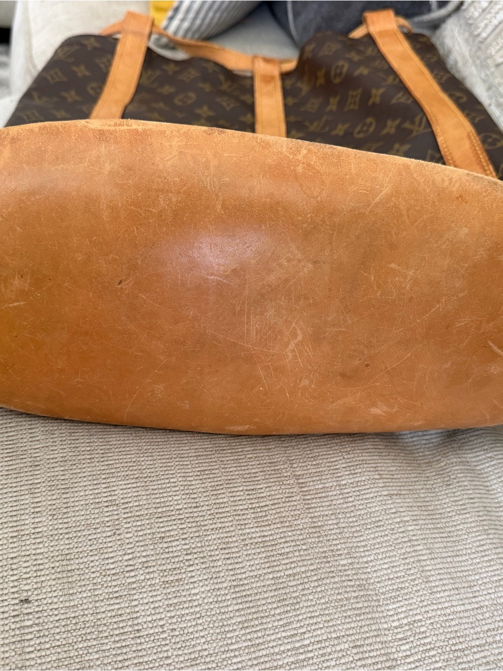 Louis Vuitton Monogram Randonnee GM Vintage - Picture 5 of 15